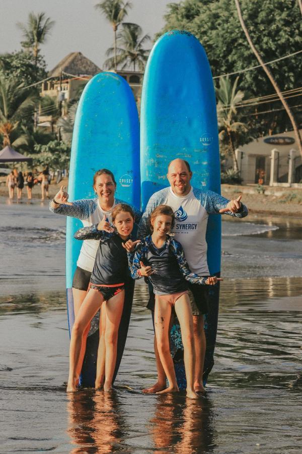 Surf Synergy All-Inclusive Surf Retreat Jacó Exteriér fotografie