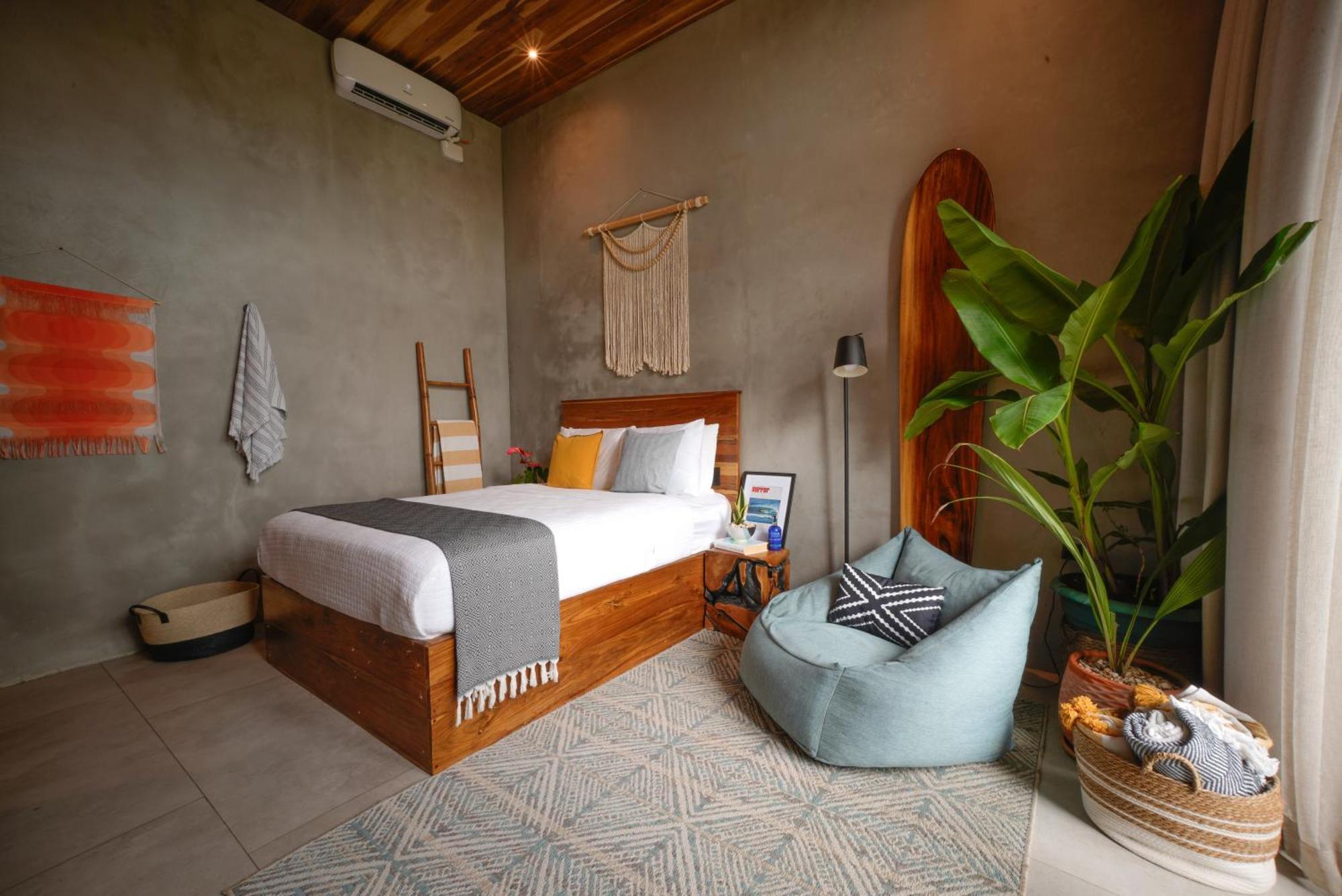 Surf Synergy All-Inclusive Surf Retreat Jacó Exteriér fotografie