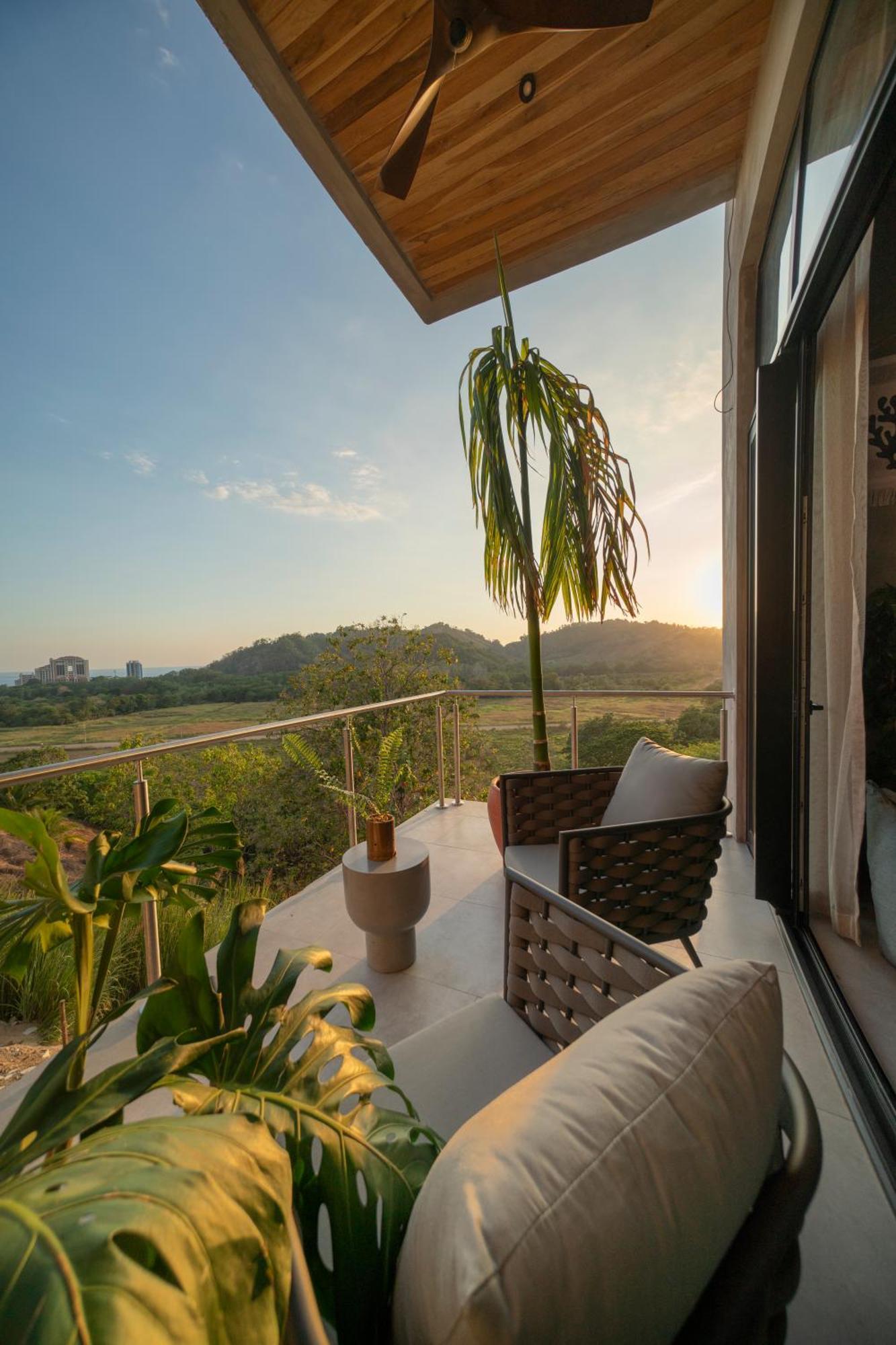 Surf Synergy All-Inclusive Surf Retreat Jacó Exteriér fotografie