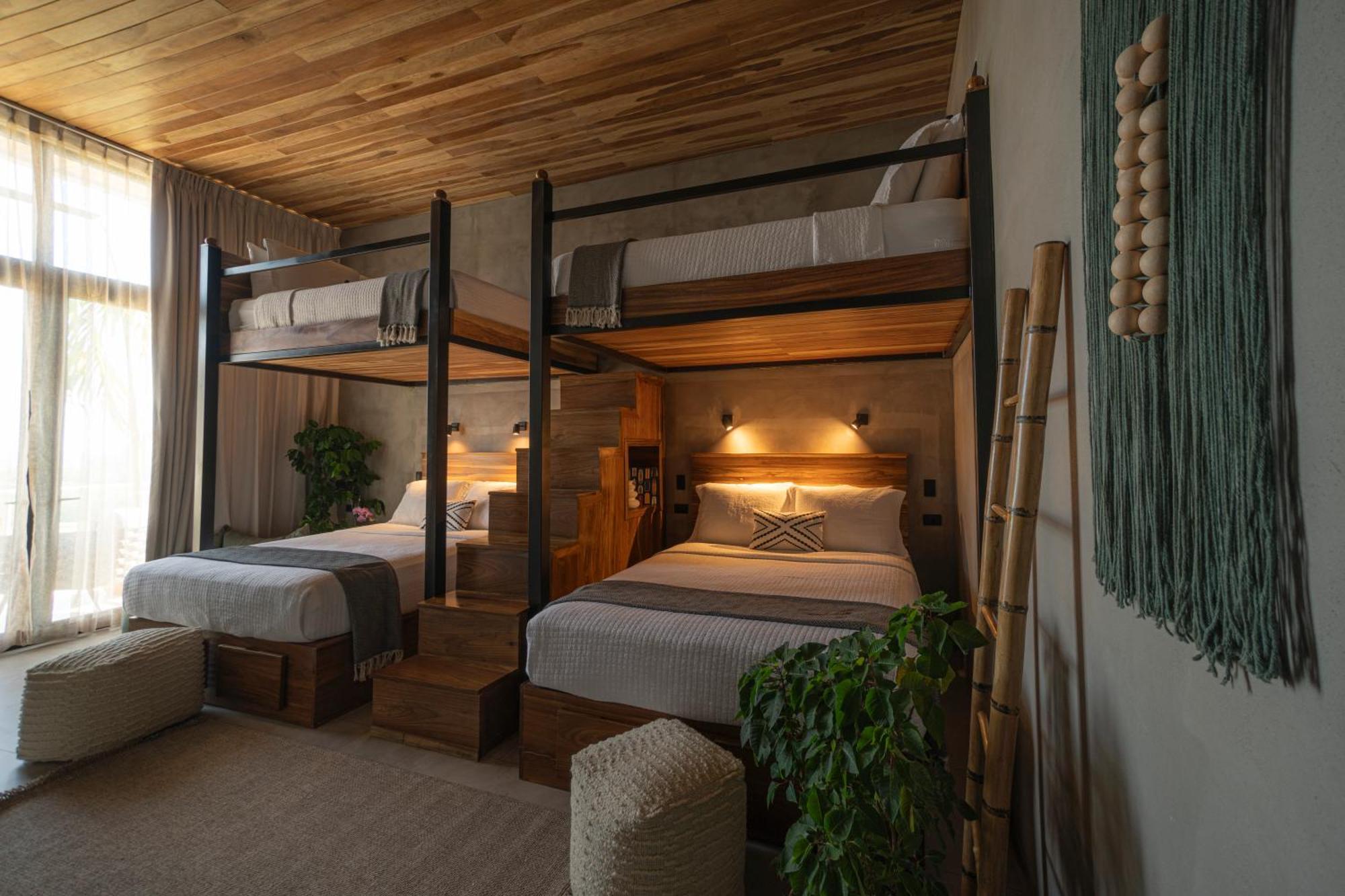 Surf Synergy All-Inclusive Surf Retreat Jacó Exteriér fotografie